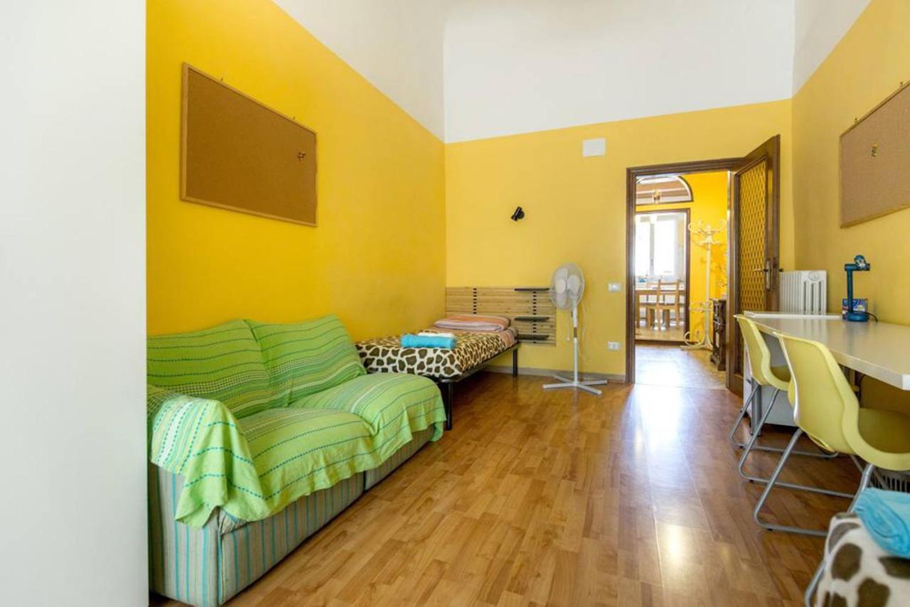 Sant'Antonino Apartments Florence Room photo
